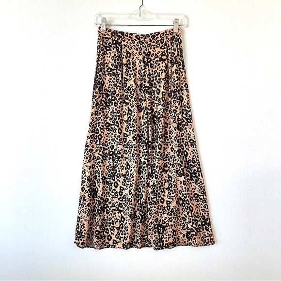 Aritzia Wilfred Leopard Midi Skirt - Picture 4 of 10